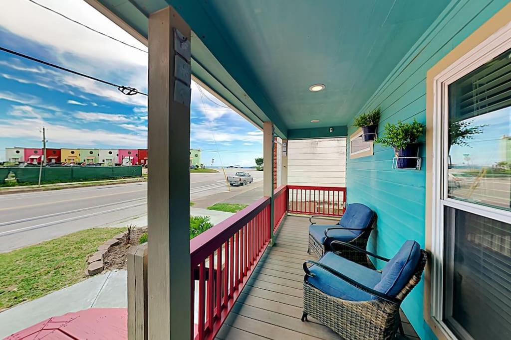 1 Min To Beach Ocean Breeze 3Br Fast Wifi Галвестон Экстерьер фото